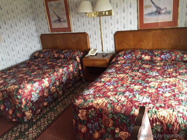 Rainbow Motel Watertown Ngoại thất bức ảnh